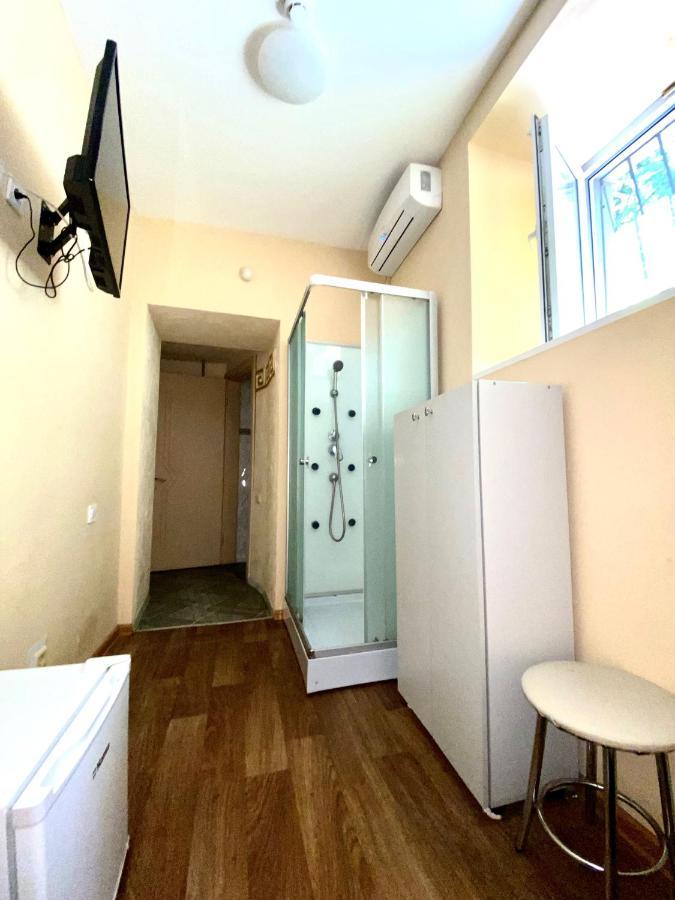 Адмирал Хостел Odessa Extérieur photo