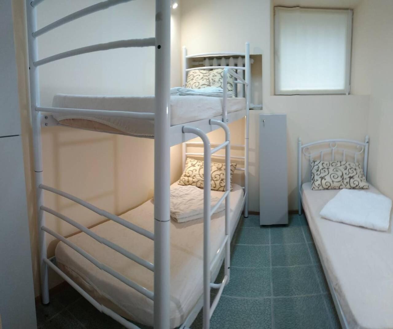 Адмирал Хостел Odessa Extérieur photo